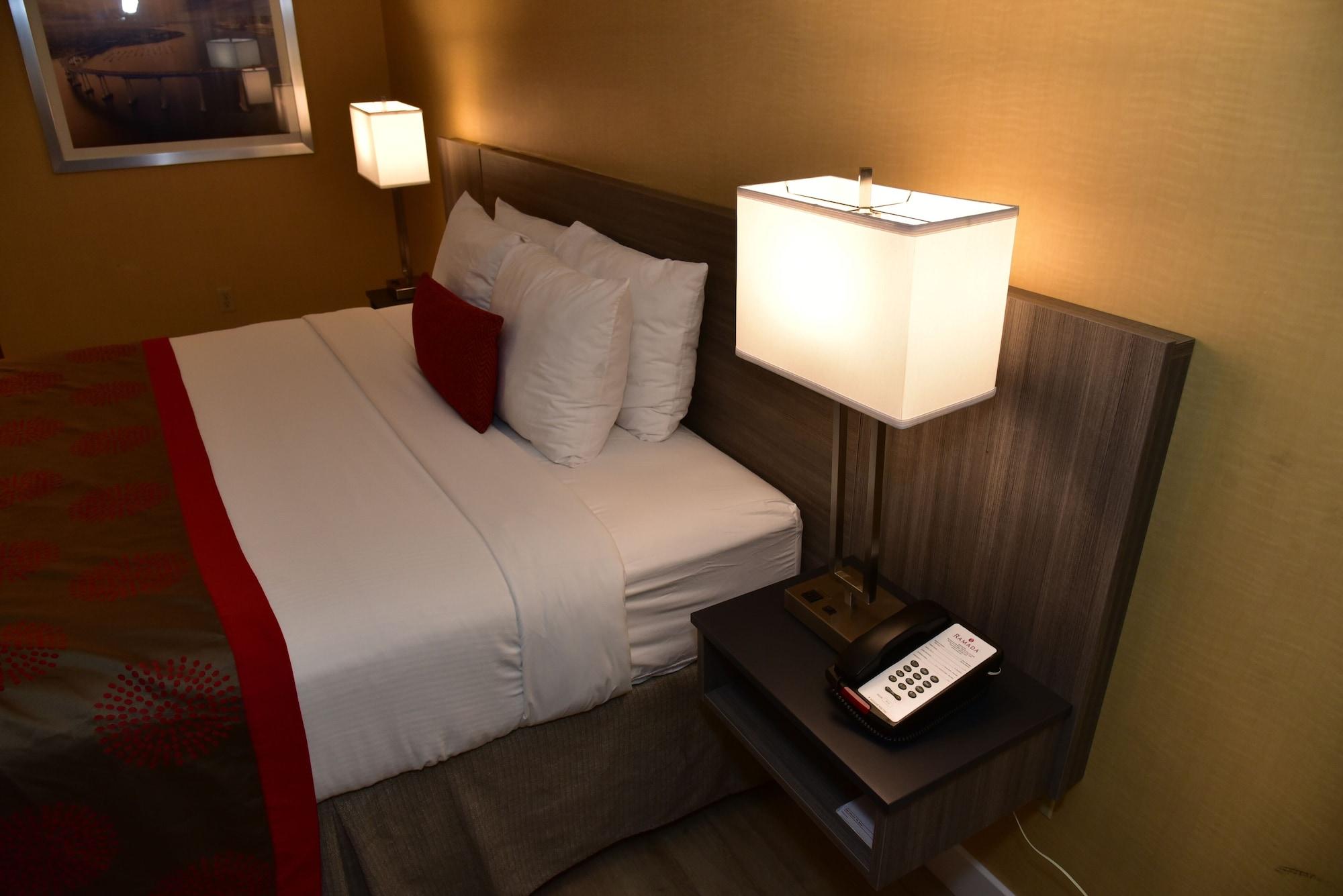 Ramada By Wyndham San Diego National City Exterior photo